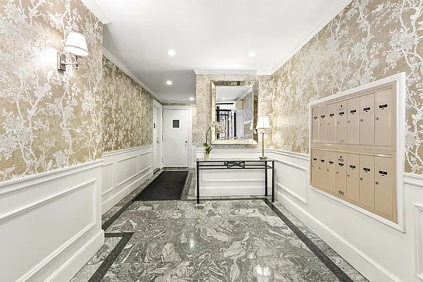 Sold by Douglas Elliman | media 10