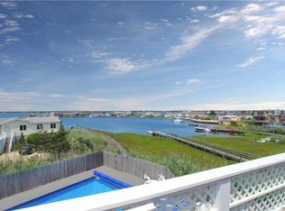 450 Dune Rd, Westhampton Beach, NY 11978