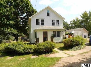 2601 Bow St, Jackson, MI 49203