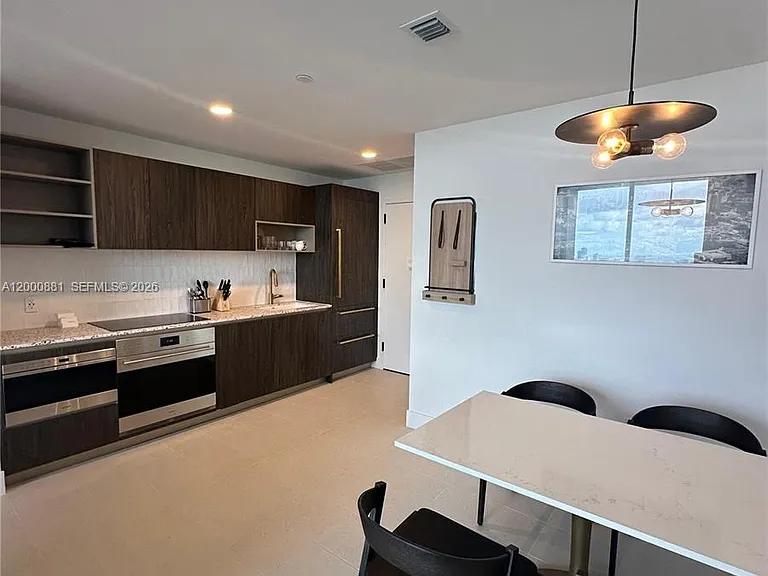 159 NE 6th St #4811 — Photo 8