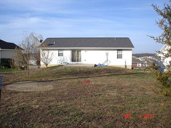 2nd image of 1907 Greenwich Way