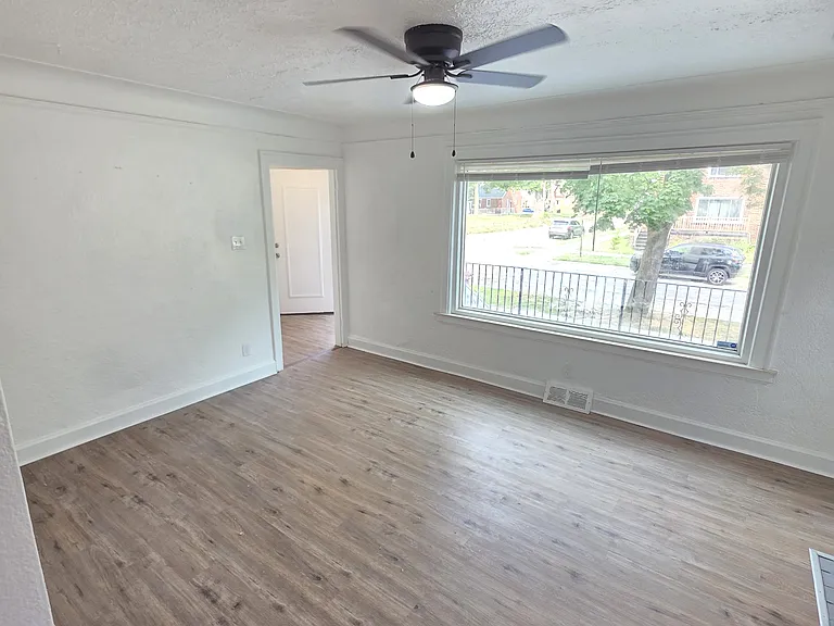 14975 Cheyenne St — Photo 32