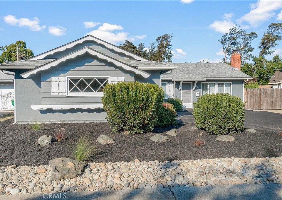 1st image of 1860 Pinecove Dr