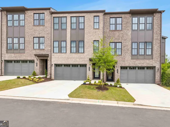 557 Red Clay Farm Ln, Suwanee, GA 30024