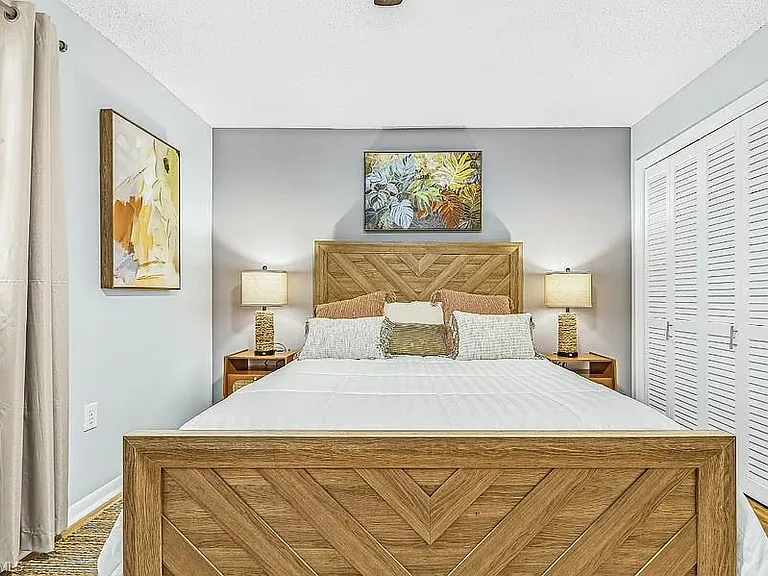 600 Valley Stream Dr #F8 — Photo 17