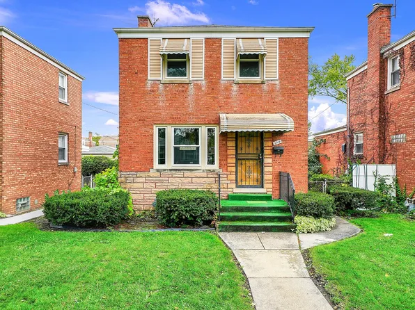 3914 Adams St, Bellwood, IL 60104