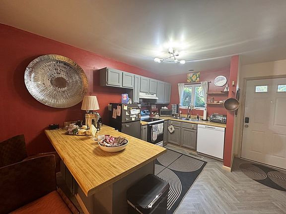 5th image of 7216 Oak Ridge Pl