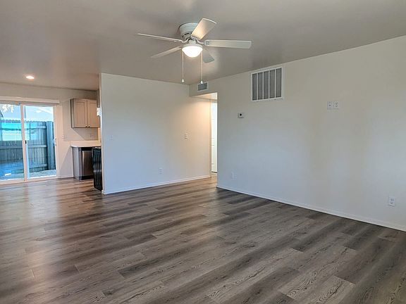 Living Area and kitchen Nook with outside balcony