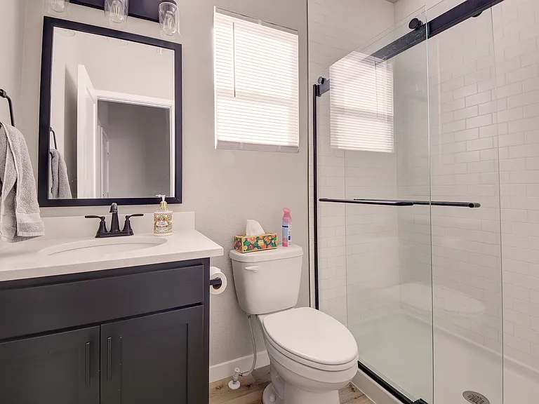 Upstairs Bathroom