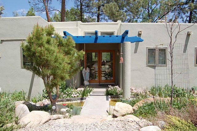 1st image of 388 Sandesta Dr