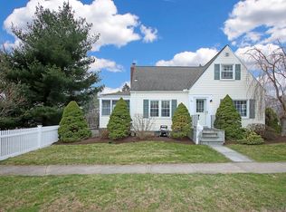 28 Bayard Ave, North Haven, CT 06473