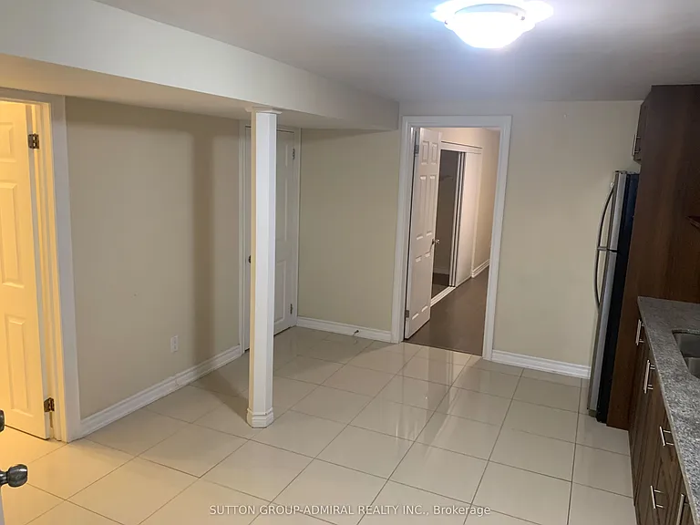5 Coventry Ct #BASEMENT — Photo 5