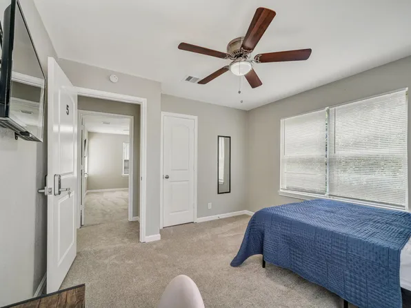 (undisclosed Address), Texas City, TX 77590