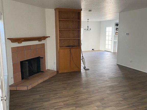 3rd image of 24220 Ocean Ave