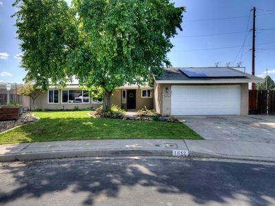 1852 Escalon Ave, Clovis, CA, 93611