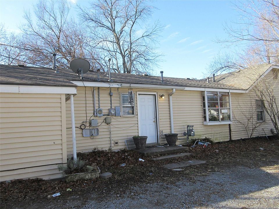 2nd image of 806 N Seminole Ave