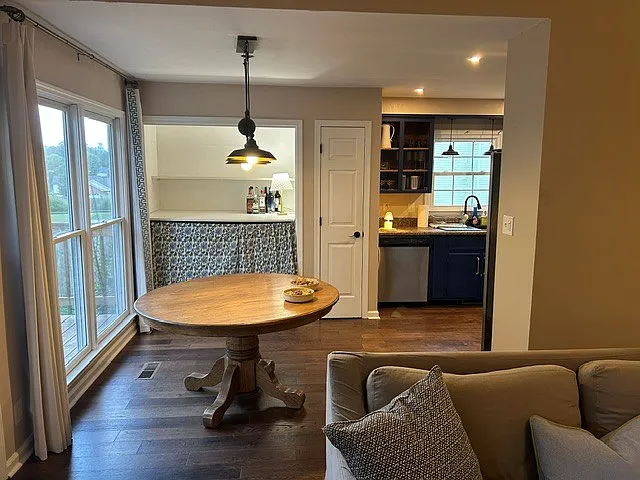 916 Dolphin Ln — Photo 14