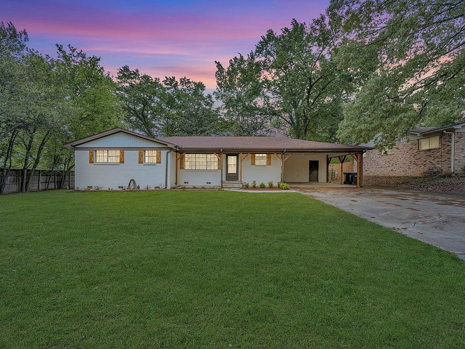1st image of 808 Meadowbrook Dr