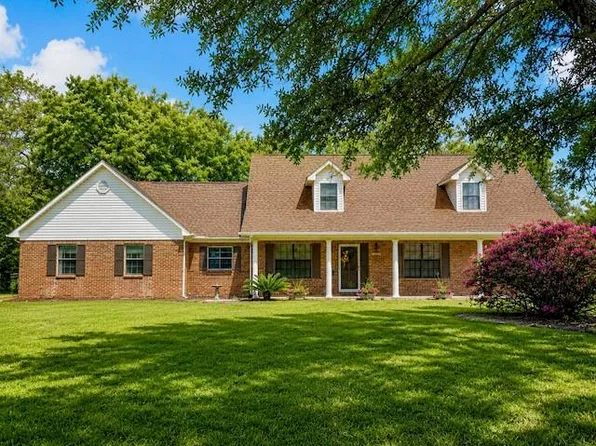 4198 Chisha Dr, Saraland, AL 36571