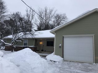 5792 Madison Ave SE, Kentwood, MI 49548