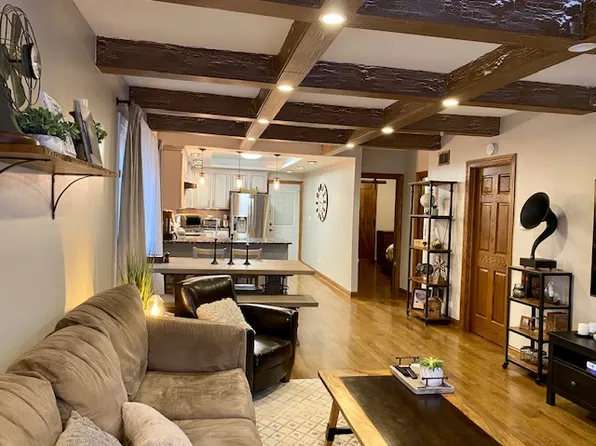 4414 N Menard Ave #1, Chicago, IL 60630
