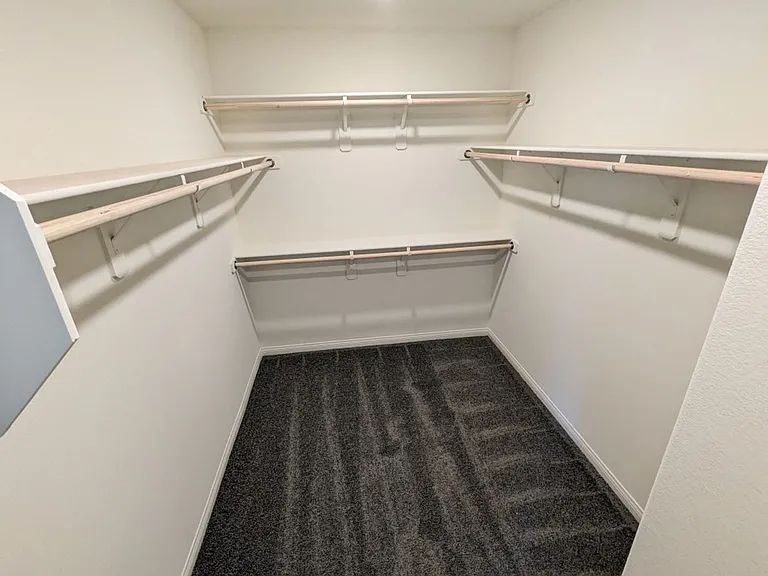 7071 Alabaster Peak St — Photo 20