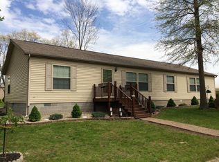 15162 State Highway 37, Whittington, IL 62897