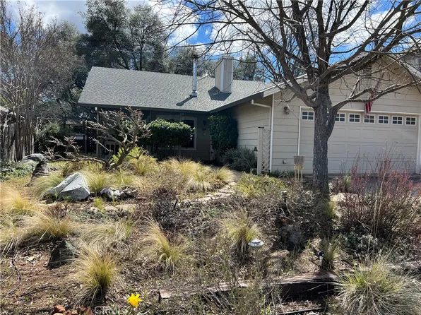 22109 Kay Ct, Columbia, CA 95370