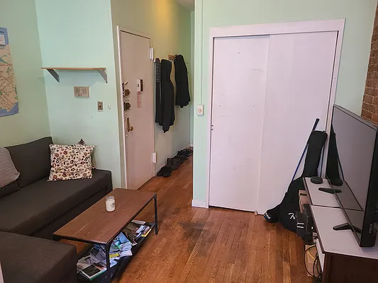 Rented by CJ Net Inc. | media 7