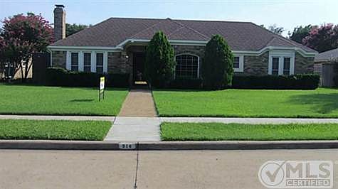 1st image of 910 Serenade Ln