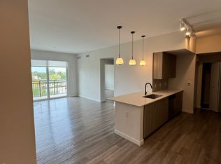 2020 NW 195th St #C1, Miami Gardens, FL 33056