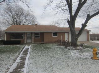 2330 Hawthorne Dr, Elkhart, IN 46517