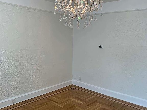 4th image of 45-40 43rd St #1F