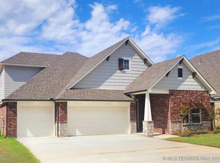 2053 E 130th St S, Jenks, OK 74037