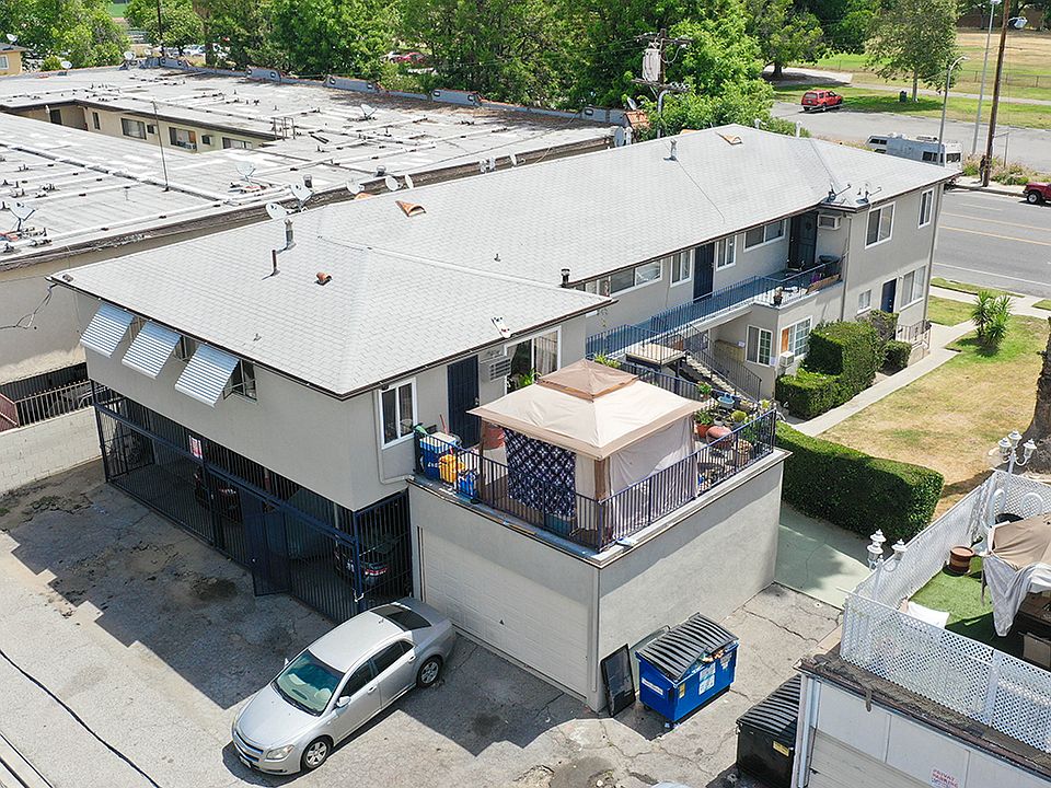 Building Photo 4