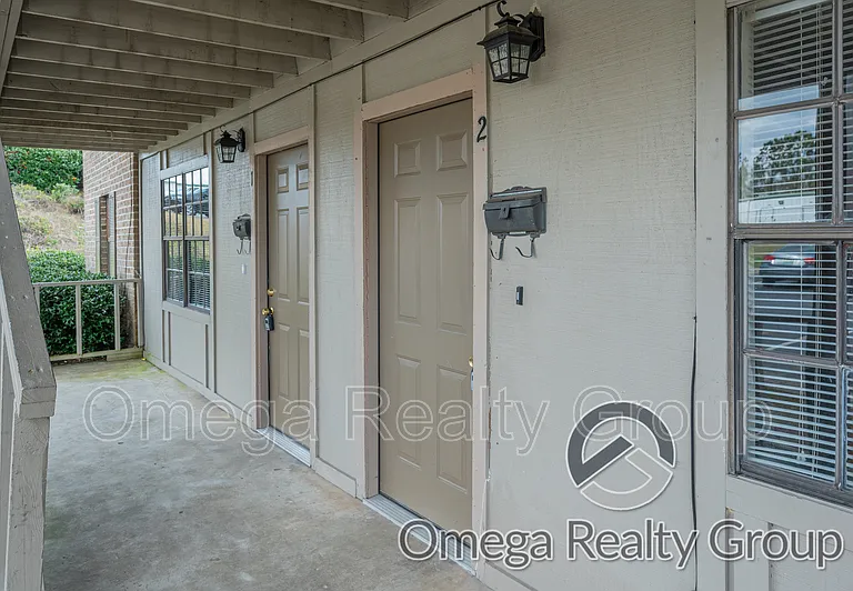 Lakeridge Apartments — Photo 19