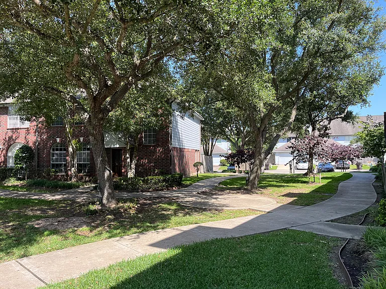 1437 El Camino Village Dr — Photo 21