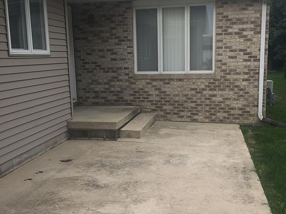 2nd image of 1130 Cornell Dr