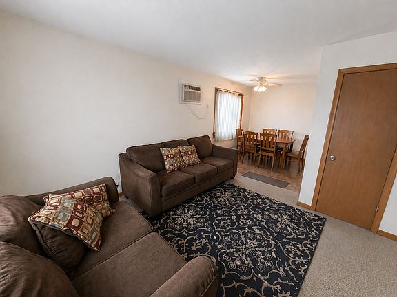 4th image of 3600 Pennsylvania Ave S #4