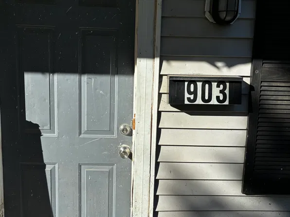 903 E 5th St #903, East Alton, IL 62024
