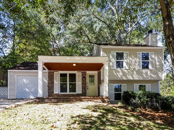 405 Rill Crest Ct, Alpharetta, GA 30022
