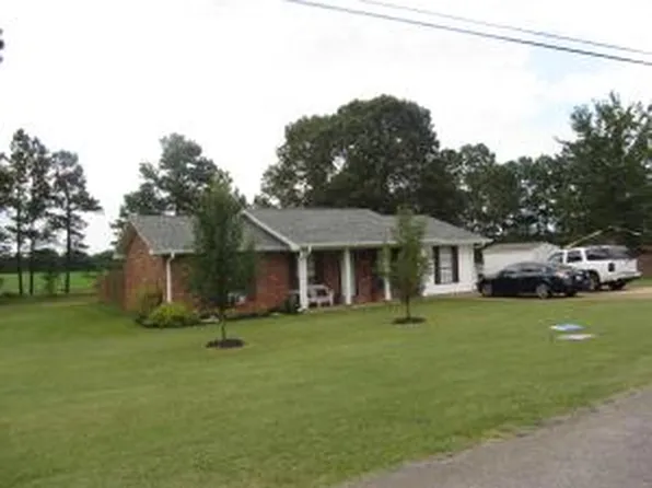 72 County Road 238, Farmington, MS 38834