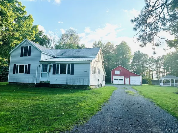 5923 Waters Rd, Lowville, NY 13367