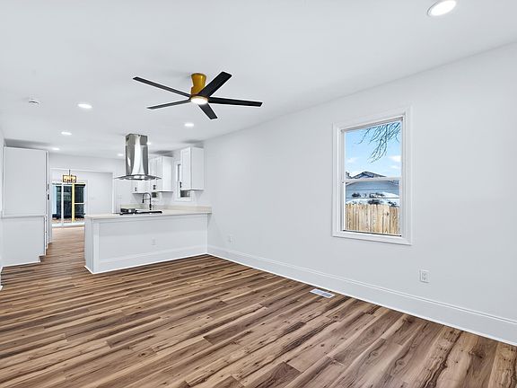 4th image of 7 Hendricks St