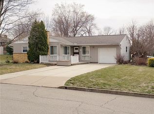 112 Lake Cliff Dr, Erie, PA