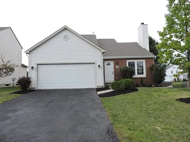 608 Pack St photo 1