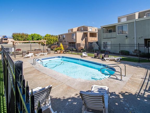 4th image of 820 Casanova Ave APT 69