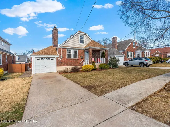 67 Governor Rd, Staten Island, NY 10314
