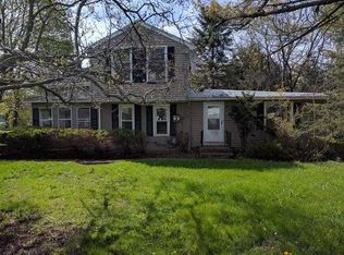 33 Scott Crescent Dr, Scottsville, NY 14546