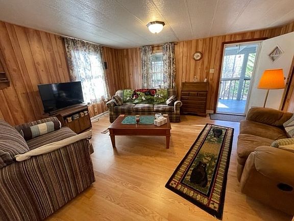4th image of 1006 Timber Lake Cir